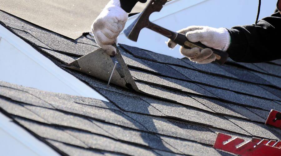 Professional gutter cleaning in Fiddletown, CA